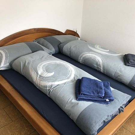 Chasa Mundin Apartment Scuol Bagian luar foto
